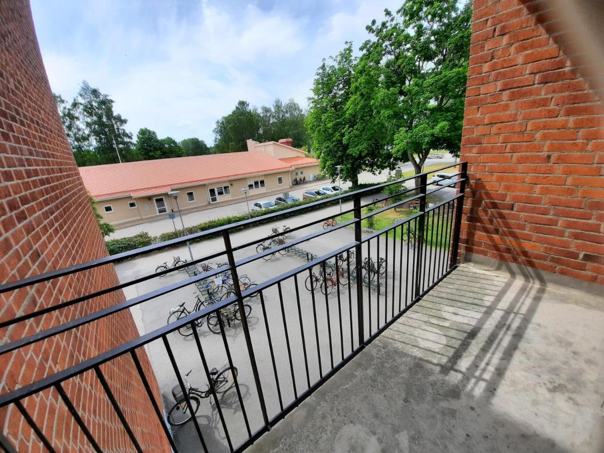 Lidköping Broholm Bed&Breakfast المظهر الخارجي الصورة