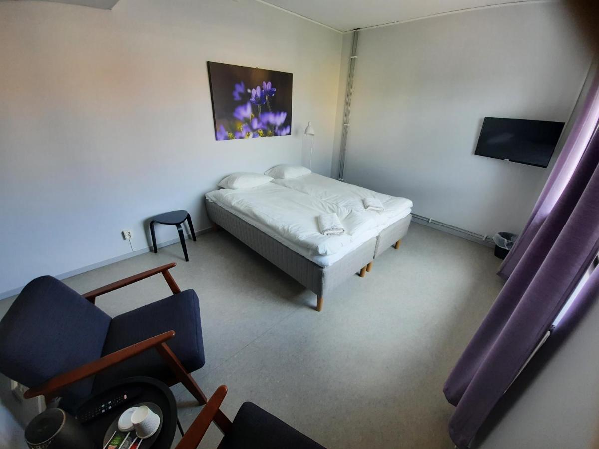 Lidköping Broholm Bed&Breakfast المظهر الخارجي الصورة