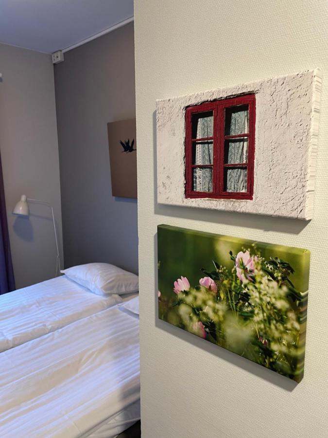 Lidköping Broholm Bed&Breakfast المظهر الخارجي الصورة