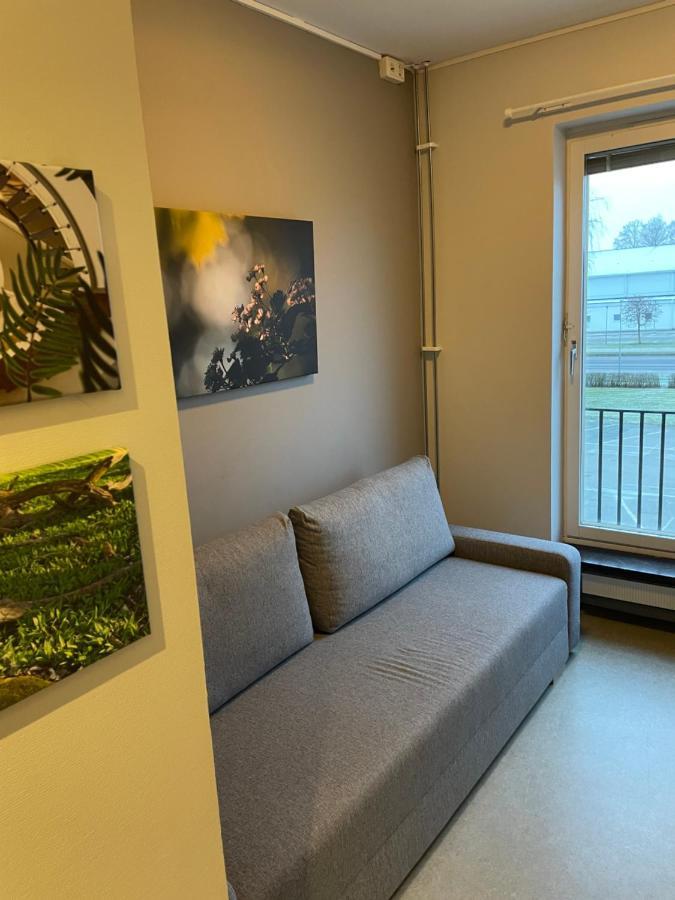 Lidköping Broholm Bed&Breakfast المظهر الخارجي الصورة