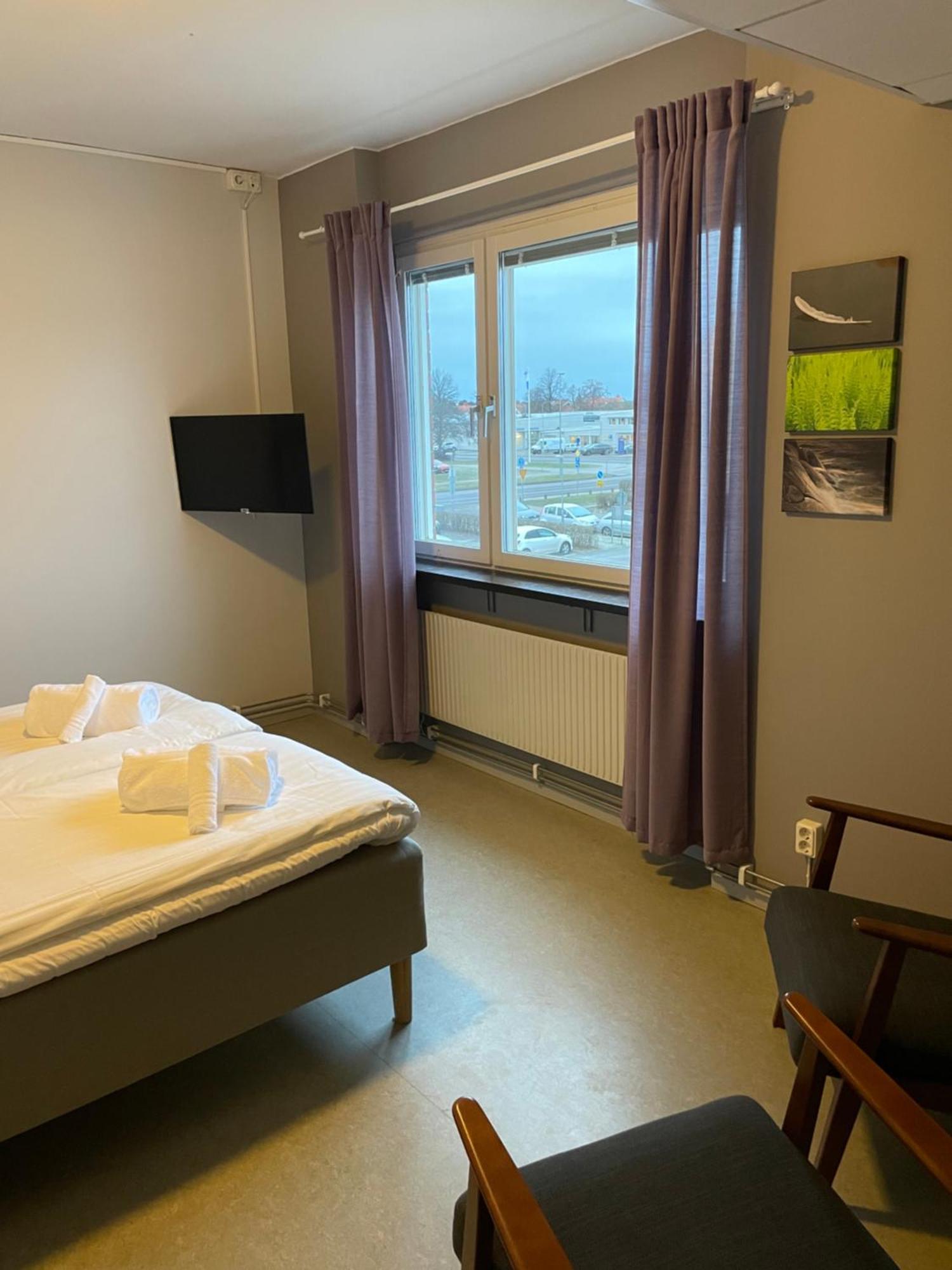 Lidköping Broholm Bed&Breakfast الغرفة الصورة
