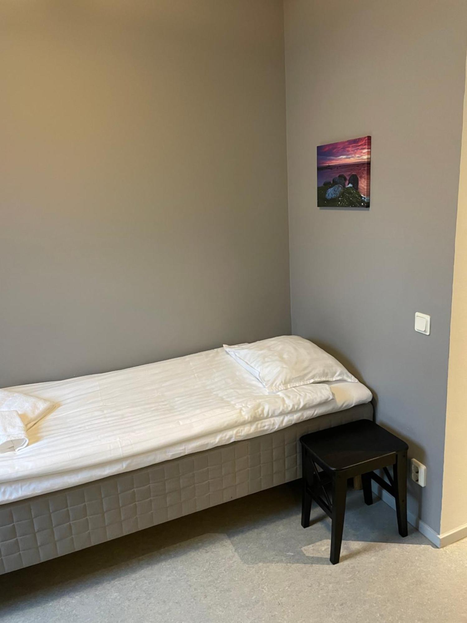 Lidköping Broholm Bed&Breakfast الغرفة الصورة