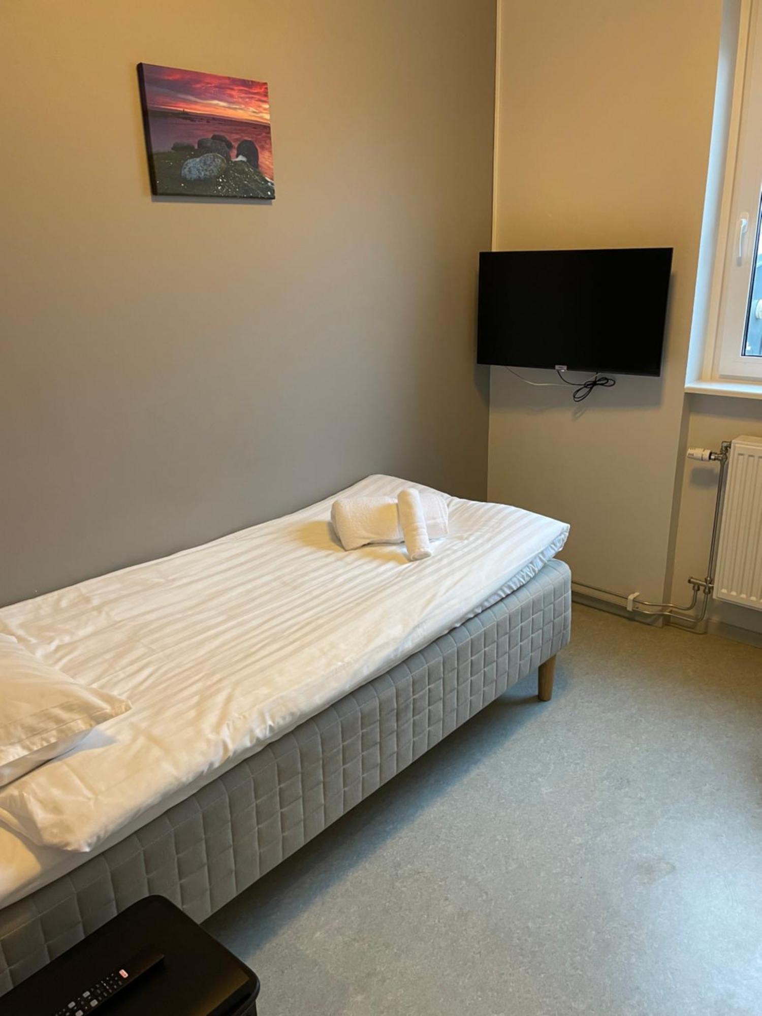 Lidköping Broholm Bed&Breakfast الغرفة الصورة